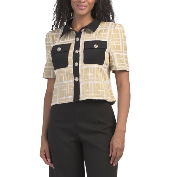 GRACIA sage Embroidered Short Sleeve Structured Top - Picture 1 of 2